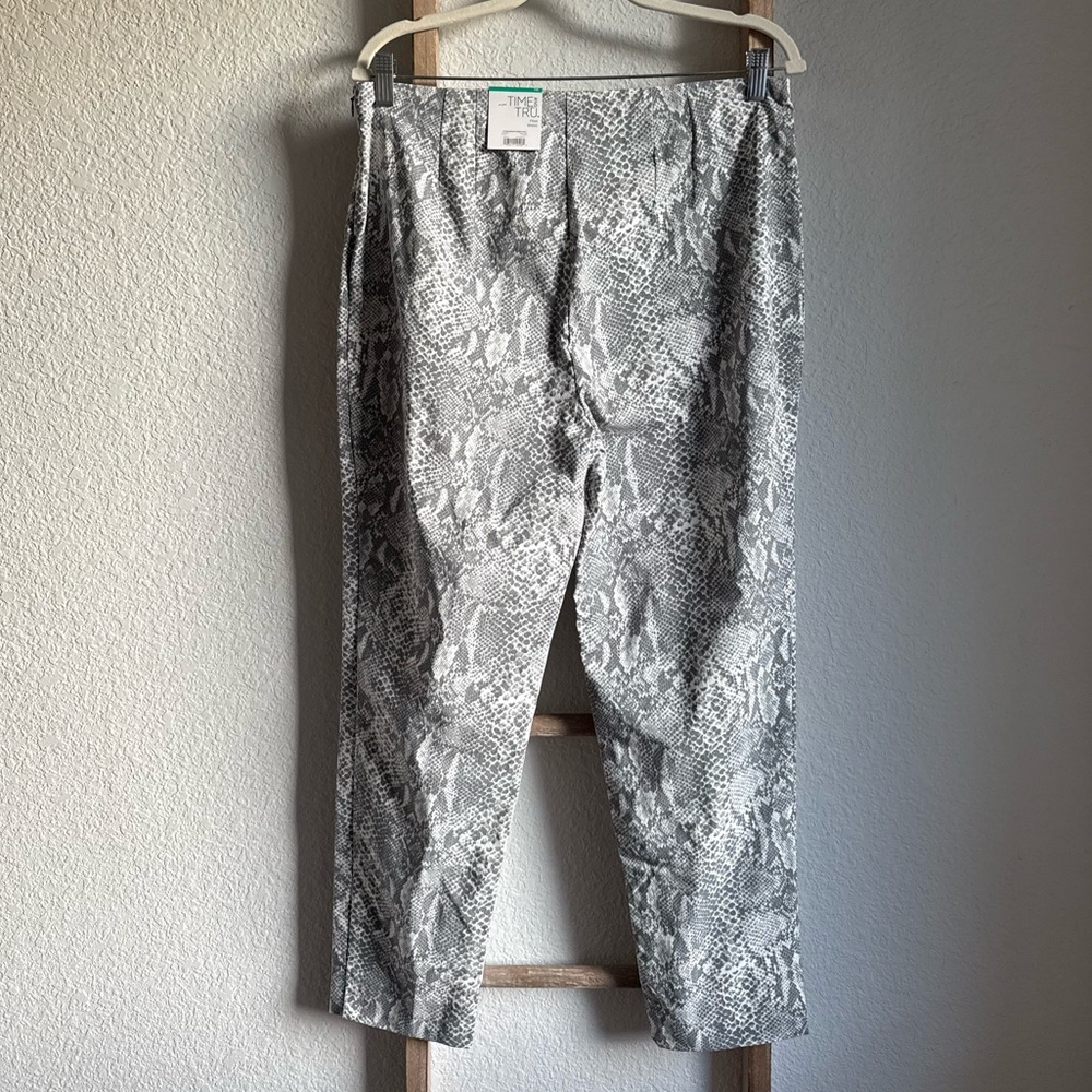 Time & Tru Millennium Skinny Stretch pants sz: 16 - Picture 9 of 10